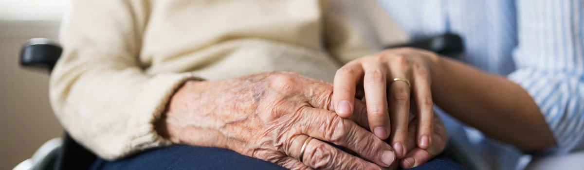 Un Juzgado de Cáceres reafirma el derecho al permiso retribuido por cuidado de familiares dependientes